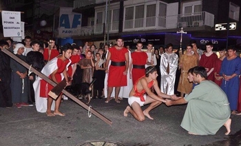 Imagen de la nota: Como cada año, se realizará el Vía Crucis del Colegio Cáneva