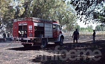 Imagen de la nota: Bomberos trabajó en un principio de incendio