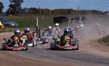 Imagen de la nota: El Karting disputó la tercera fecha en el Amco