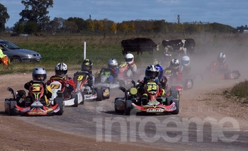 Imagen de la nota: El Karting disputó la tercera fecha en el Amco