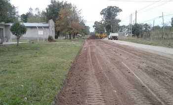 Imagen de la nota: Tareas de mantenimiento de calles en avenida Ituzaingó