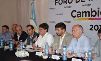 Imagen de la nota: Se realizó el Foro de Intendentes de Cambiemos
