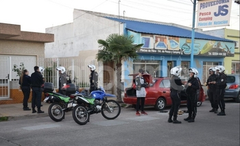 Quedaron detenidos los acusados por venta de drogas  Imagen de la nota: Quedaron detenidos los acusados por venta de drogas