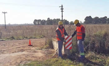 Imagen de la nota: Trabajos de señalización en Ruta 60
