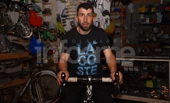 Imagen de la nota: Esteban Roldán: El milagro de volver a pedalear