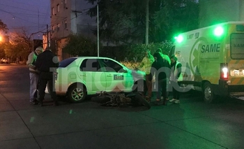 Imagen de la nota: Chocó contra un taxi y resultó herido 