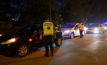 Imagen de la nota: Retienen siete vehículos y hubo una alcoholemia positiva