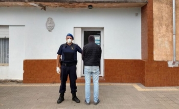 Intentó ingresar marihuana en un jabón y lo atraparon Imagen de la nota: Intentó ingresar marihuana en un jabón y lo atraparon