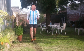 Imagen de la nota: Grunewald ante un nuevo desafío: 50 km en el patio 