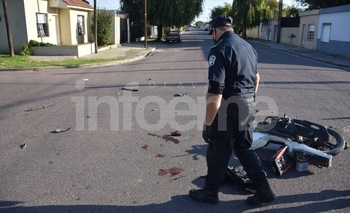 Murió el motociclista que chocó contra un camión Imagen de la nota: Murió el motociclista que chocó contra un camión