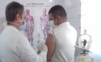 Vacunación antrigripal en las cárceles de Sierra Chica Imagen de la nota: Vacunación antrigripal en las cárceles de Sierra Chica