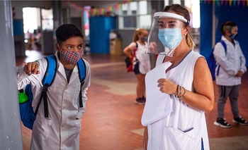 Gremio docente bonaerense pide suspender las clases presenciales Imagen de la nota: Gremio docente bonaerense pide suspender las clases presenciales