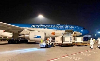 Imagen de la nota: Tres vuelos traerán otro millón de vacunas al país