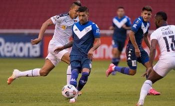 Copa Libertadores: Vélez Sarsfield cayó en Quito Imagen de la nota: Copa Libertadores: Vélez Sarsfield cayó en Quito