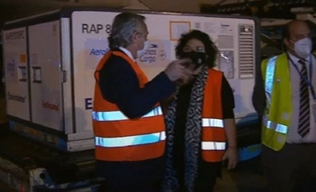 Imagen de la nota: Llegó otro millón de dosis de la vacuna Sinopharm