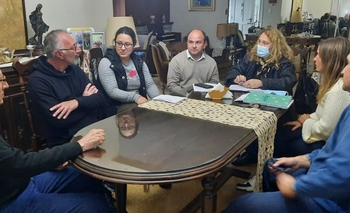 Imagen de la nota: El FDT se reunió con vecinos de San Vicente por el programa GIRO