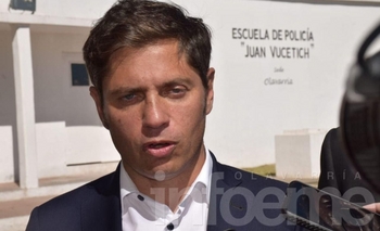 Kicillof llega a Olavarría para entregar escrituras en Racing Imagen de la nota: Kicillof llega a Olavarría para entregar escrituras en Racing