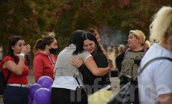 Nueva marcha por el femicidio de Marcela Gómez Imagen de la nota: Nueva marcha por el femicidio de Marcela Gómez