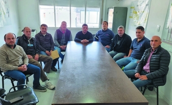 Referentes del Foro Olavarría se reunieron con ferroviarios  Imagen de la nota: Referentes del Foro Olavarría se reunieron con ferroviarios