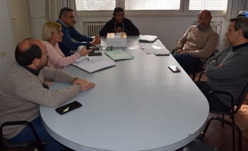 Imagen de la nota: Reunión con una aseguradora por los vehículos eléctricos