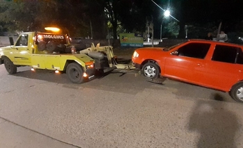 Imagen de la nota: Le secuestraron el auto a un remisero por falta de licencia