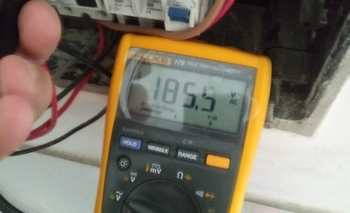 Vecinos denuncian que  Imagen de la nota: Vecinos denuncian que