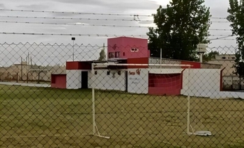 Imagen de la nota: Un chico de 13 años que jugaba al fútbol murió en la cancha