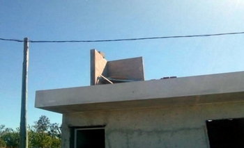 El CAPS Nº6 tuvo que cerrar: se robaron el tanque de agua Imagen de la nota: El CAPS Nº6 tuvo que cerrar: se robaron el tanque de agua