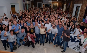 Imagen de la nota: Referentes del Frente de Todos mostraron su apoyo a la Vicepresidenta