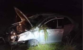 Imagen de la nota: Impactante despiste y vuelco en la Ruta 3: un hombre fue hospitalizado