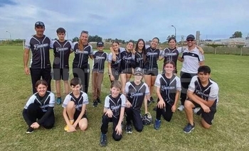 Softbol: Estudiantes debutó en la Liga del Noroeste de Formativas Imagen de la nota: Softbol: Estudiantes debutó en la Liga del Noroeste de Formativas