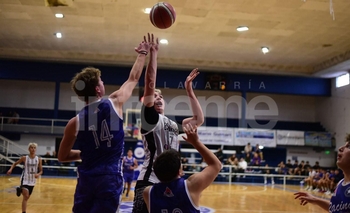 Imagen de la nota: Liga Pre-Federal: hubo clásico en el Parque Olavarría