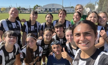 Fútbol Femenino: se completó otra fecha en todas las categorías Imagen de la nota: Fútbol Femenino: se completó otra fecha en todas las categorías