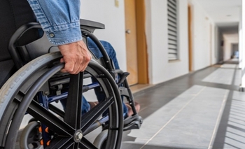 Imagen de la nota: Buscan regular la actividad de los asistentes personales para personas con discapacidad