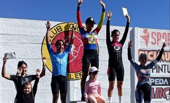 El ciclismo volvió a Azul y fue con presencia local Imagen de la nota: El ciclismo volvió a Azul y fue con presencia local