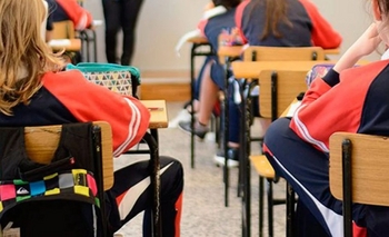 Imagen de la nota: Autorizan aumento en la cuota de colegios privados con subvención estatal