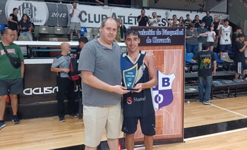 Imagen de la nota: El Fortín fue campeón con un triple sobre la chicharra