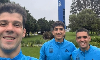 Imagen de la nota: Valentín Pompei participa de un curso FIFA en el predio AFA