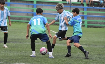 Imagen de la nota: Interligas Juvenil: festejaron Embajadores y El Fortín