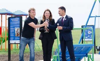 Imagen de la nota: El intendente Wesner recibió a la embajadora de la República de Eslovenia