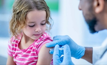 Imagen de la nota: Se encienden las alarmas por el descenso en la vacunación