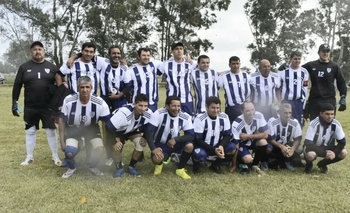 Imagen de la nota: Fútbol de Campaña: El Luchador y Crotto jugarán la Final