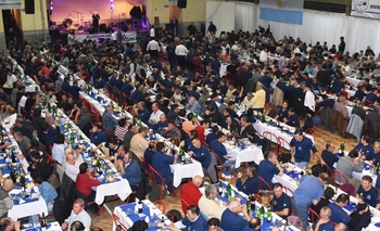 Más de mil personas celebraron el Día de la Minería Imagen de la nota: Más de mil personas celebraron el Día de la Minería