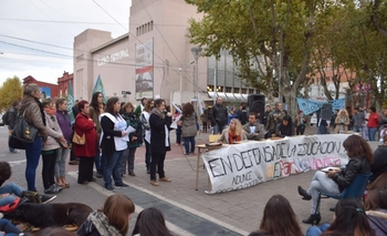 Imagen de la nota: Todas las fotos de la Clase Pública en defensa de la Educación