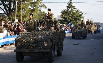 Imagen de la nota: No te pierdas las imágenes del desfile del 25 de Mayo