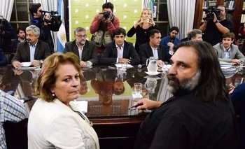 El Gobierno convocó a docentes a nueva reunión  Imagen de la nota: El Gobierno convocó a docentes a nueva reunión
