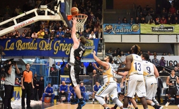 Imagen de la nota:  Etapa decisiva: Estudiantes juega en Corrientes