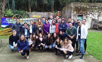 Imagen de la nota: Estudiantes de la UADE visitaron museos de Olavarría
