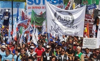 Judiciales anunciaron paro y movilización por paritarias Imagen de la nota: Judiciales anunciaron paro y movilización por paritarias