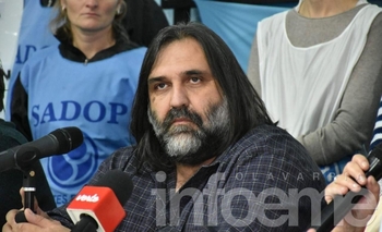 Baradel espera otra convocatoria del Gobierno luego del paro Imagen de la nota: Baradel espera otra convocatoria del Gobierno luego del paro